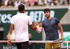 Carlos Alcaraz ne laisse aucune chance à Felix Auger-Aliassime