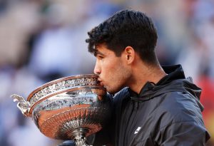 Carlos Alcaraz quitte Roland Garros en tant que numéro deux mondial