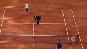« C&rsquo;est frustrant », le désarroi de Zverev sur une erreur d&rsquo;arbitrage cruciale dans le 5e set face à Alcaraz