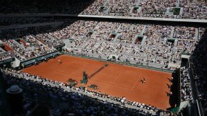 EN IMAGES. Finale Roland-Garros Zverev-Alcaraz : Antoine Dupont et Anthony Jelonch, Pierre Niney, Tony Estanguet… Les stars en tribunes
