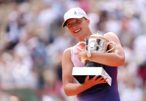 Est-il raisonable de comparer Iga Swiatek à Rafael Nadal ?