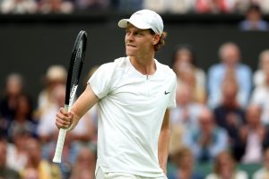 Jannik Sinner a déjà les yeux rivés sur Wimbledon.