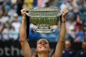 Kasatkina remporte à Eastbourne son premier titre sur gazon