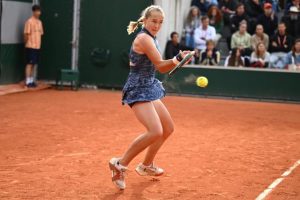 Mirra Andreeva rejoint Varvara Gracheva en huitièmes de finale de Roland-Garros
