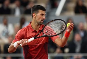 Novak Djokovic se soumet à un traitement pour accélérer sa guérison