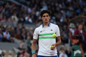 Pierre-Hugues Herbert et Giovanni Mpetshi Perricard éliminés d&rsquo;entrée à Stuttgart