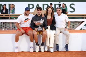  » Pour l&rsquo;instant, je n&rsquo;ai pas de gros soucis en dehors du tennis « 