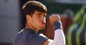 Alcaraz en finale après sa victoire en 5 sets contre Sinner – rts.ch