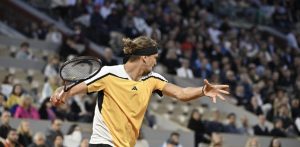 Roland Garros > « Des échanges amusants et longs ne sont pas synonymes de qualité. S&rsquo;il s&rsquo;agissait d&rsquo;un match féminin avec de telles statistiques, Twitter serait en feu » a expliqué Alex Boroch, expert du tennis allemand au sujet du quart de finale entre De Minaur – Zverev
