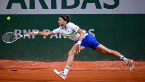 Roland-Garros : L&rsquo;incroyable image de la blessure d&rsquo;un Français !
