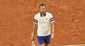 ATP – Madrid > Medvedev sur un coup du tennis qui divise le circuit : « Je me suis toujours demandé si c&rsquo;était quelque chose qu&rsquo;on apprenait dès le plus jeune âge ou si c&rsquo;était un talent inné »