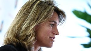 Roland-Garros : « On ne peut pas l’accepter ! » Amélie Mauresmo « commence à avoir des idées » pour éviter les tribunes clairsemées