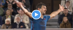 Roland Garros, Vidéos > La classe du public français envers Ofner, adversaire de Corentin Moutet