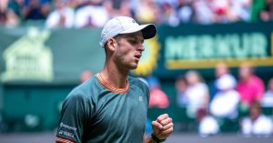 Tennis – ATP – Halle : Hurkacz écarte Zverev et rejoint la finale