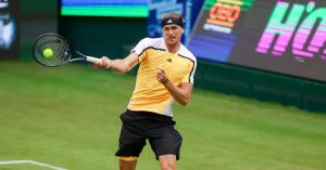 Tennis – ATP – Halle : Zverev et Tsitsipas dans la douleur