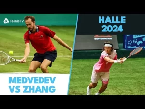 Vidéo: Les meilleurs moments du match Zhang vs Medvedev au 2e tour sur le gazon de Halle.