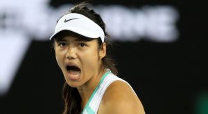 WTA – Eastbourne > Raducanu, après sa première victoire contre une top 10 : « Pour être honnête, je ne pensais pas pouvoir m&rsquo;en sortir. Je dirais que ce match est l&rsquo;un des plus significatifs pour moi »