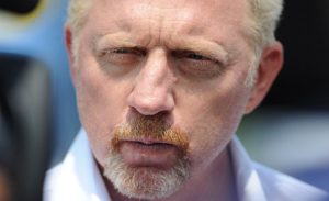 Wimbledon > Boris Becker devant la demi-finale entre Alcaraz et Medvedev : « Carlos a été un peu pris par surprise par Daniil dans le premier set mais plus le match dure, plus Carlos joue intelligemment »