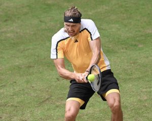 Zverev éliminé par Hurkacz, qui retrouvera Sinner en finale du tournoi de Halle