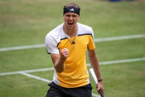 Zverev et Hurkacz se qualifient pour les demi-finales.