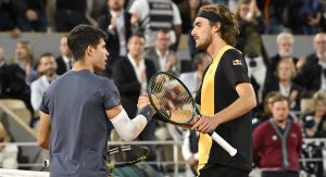 ATP > Stefanos Tsitsipas (toujours aussi perché) : « Mon plus grand rival sur le circuit ? Je dirais probablement Carlos Alcaraz »