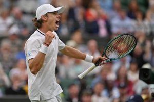 Alex de Minaur se qualifie pour les quarts de finale, une première dans sa carrière