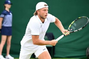 Alexandre Müller domine Hugo Gaston et affrontera Daniil Medvedev au 2e tour de Wimbledon