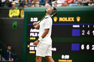 Arthur Fils, dernier Français en lice, éliminé par Alex De Minaur en huitièmes de finale de Wimbledon