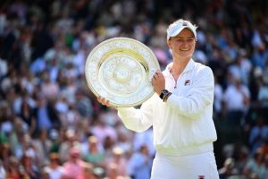 Barbora Krejcikova fait un bond de 22 places et réintègre le top 10 du classement WTA après son titre à Wimbledon