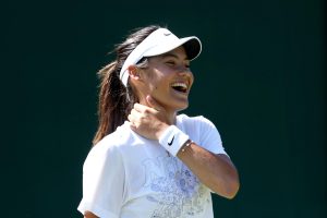 Carlos Alcaraz répond à une question gênante au sujet d&rsquo;Emma Raducanu