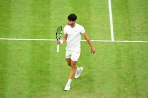 Carlos Alcaraz, vainqueur de Tommy Paul en quarts de finale de Wimbledon : « Il s&rsquo;agit toujours de trouver des solutions »