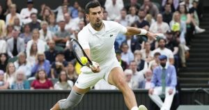 Djokovic écarte sans problème Rune et jouera les quarts – rts.ch