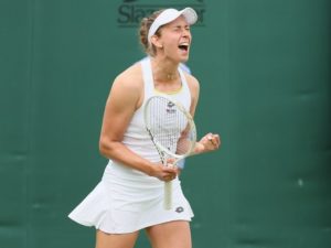 Elise Mertens en troisième rotation sur le Court N.1 contre Emma Raducanu mercredi