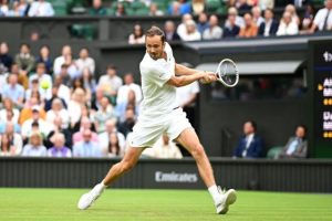 Gilles Cervara, entraîneur de Daniil Medvedev : « Son revers long de ligne est mortel ! »