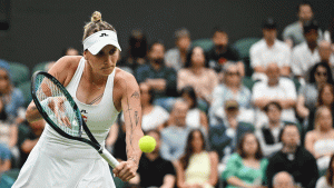 Grosse surprise à Wimbledon: Marketa Vondrousova, tenante du titre, éliminée dès le premier tour