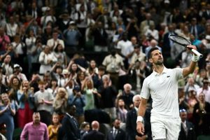 Impérial, Djokovic est à un set de la finale à Wimbledon !