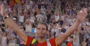 Jeux Olympiques, Vidéos > L&rsquo;adieu émouvant de Rafael Nadal aux JO sous l&rsquo;ovation du court Philippe-Chatrier