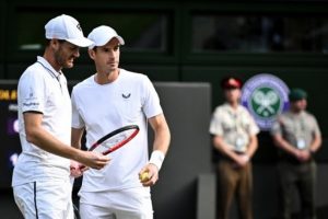 Les adieux d&rsquo;Andy Murray commencent par une défaite en double