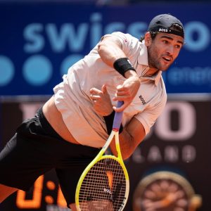 Matteo Berrettini inflige une correction à Quentin Halys en finale