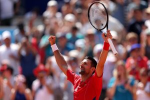 Novak Djokovic file en quart de finale