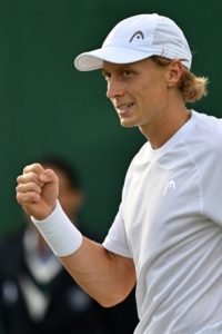 Stefanos Tsitsipas éliminé au 2e tour par le Finlandais Emil Ruusuvuori