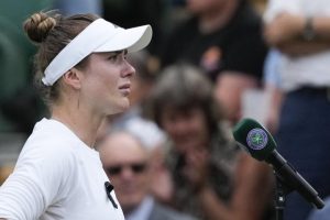 Svitolina en larmes sur le court après sa victoire en huitièmes à Wimbledon : « Un jour difficile pour le peuple ukrainien »