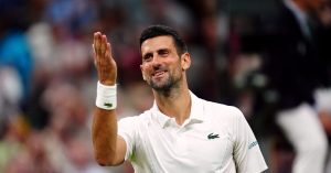 Tennis – Wimbledon (H) : De Minaur forfait, Djokovic se qualifie pour les demi-finales
