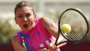 Toujours en délicatesse avec son genou, Simona Halep repousse son retour à la compétition: « J&rsquo;ai traversé une période difficile »