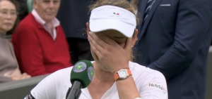 Vidéos, Wimbledon > L&rsquo;immense émotion de Donna Vekic, qualifiée pour sa première demi-finale en Grand Chelem : « J&rsquo;avais l&rsquo;impression d&rsquo;être en train de mourir pendant les deux premiers sets »