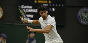 Wimbledon > Alcaraz, vainqueur de Paul en quarts de finale : « À la fin du premier set et au début du deuxième, j&rsquo;avais l&rsquo;impression de jouer sur terre battue »