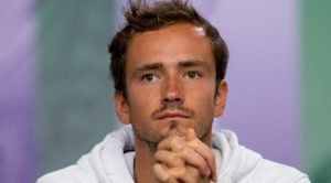 Wimbledon > Daniil Medvedev : « Si vous me demandez mon avis, je préférerais jouer au meilleur des trois sets plutôt qu&rsquo;au meilleur des cinq. C&rsquo;est juste mon opinion personnelle. Je n&rsquo;ai même pas d&rsquo;explication valable pour cela »