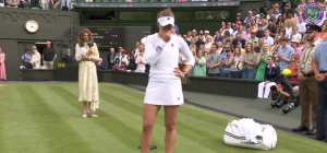 Wimbledon > Les larmes très touchantes de Krejcikova lors de l&rsquo;interview sur le court : « Elle me manque tellement »