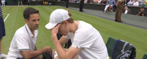 Wimbledon > Mal en point face à Medvedev, Sinner fait appel au médecin