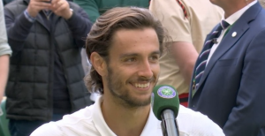 Wimbledon > Musetti, après sa qualification en demi-finales : « Je m&rsquo;attends à un énorme combat face à Djokovic. Ce sera l&rsquo;un des défis les plus difficiles à relever mais je suis un homme ambitieux et j&rsquo;aime les défis »